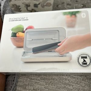 Phone soap 3  UV Sanitizer and charger new in box